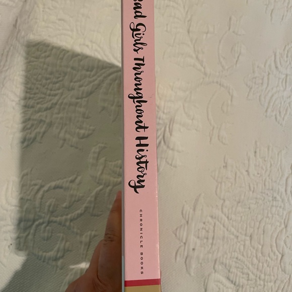 Bad Girls Throughout History by Ann Shen Hardback Book EUC - Picture 3 of 5